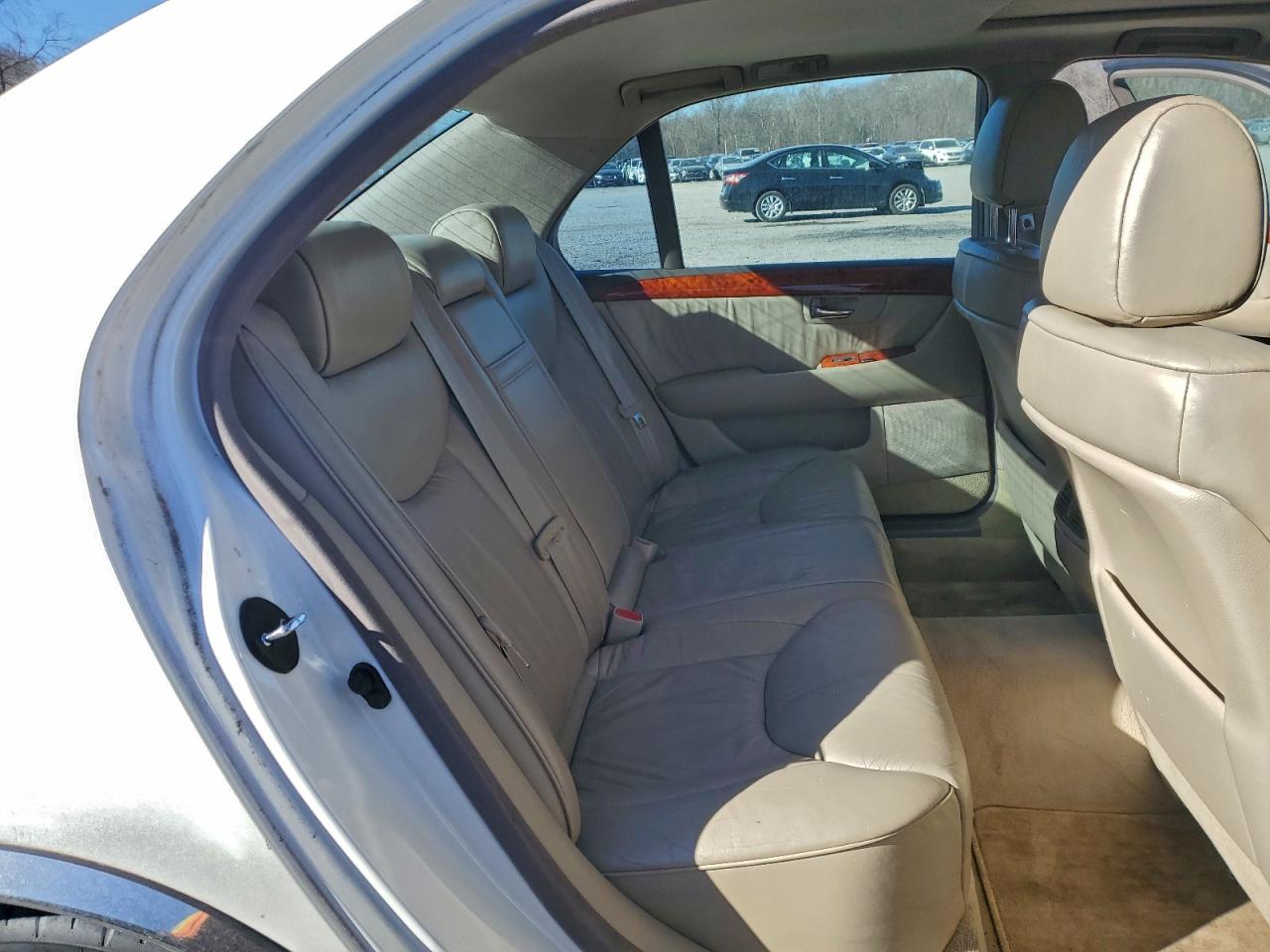2002 LEXUS LS 430 photo 10