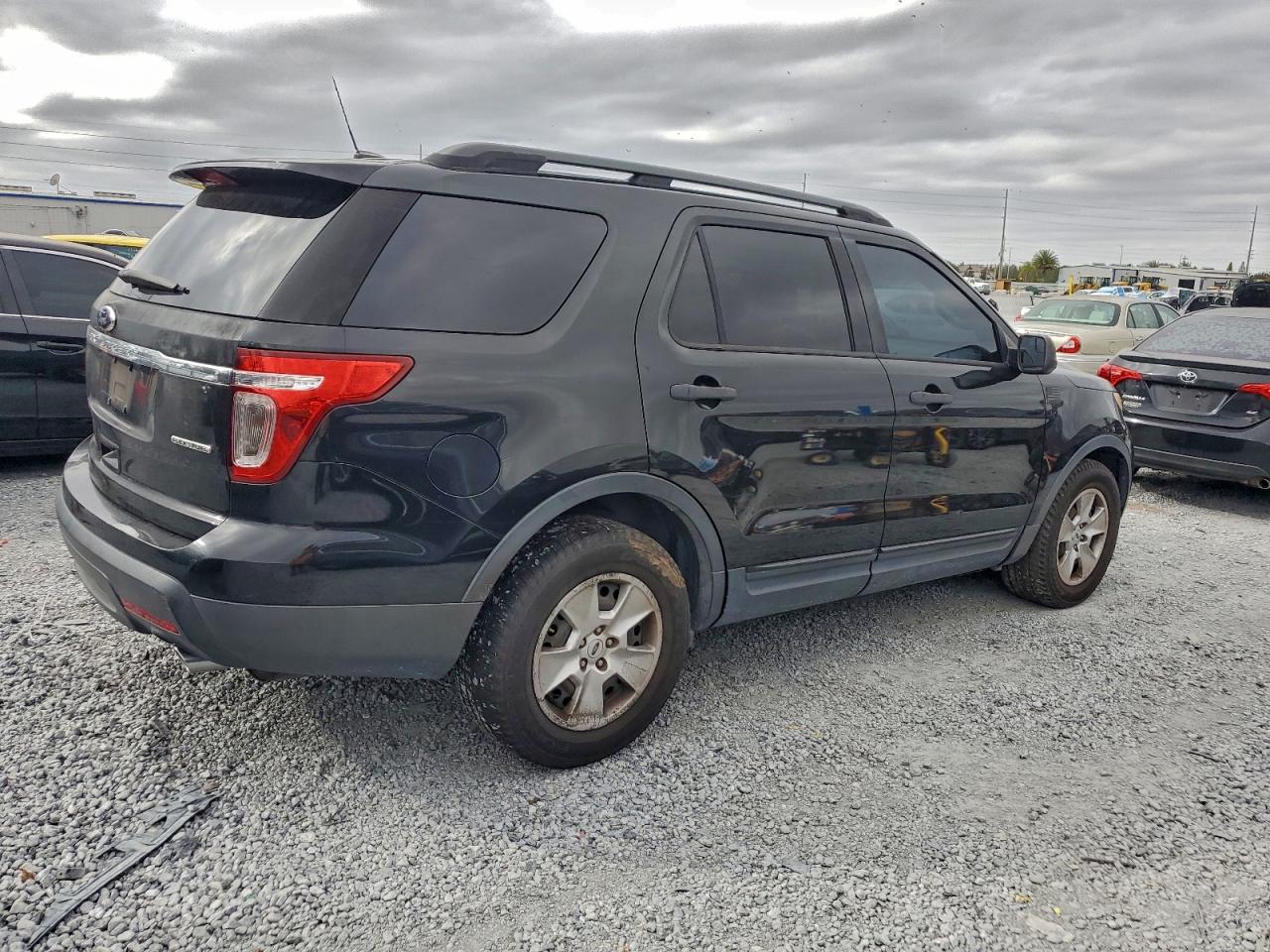 2014 FORD EXPLORER photo 5