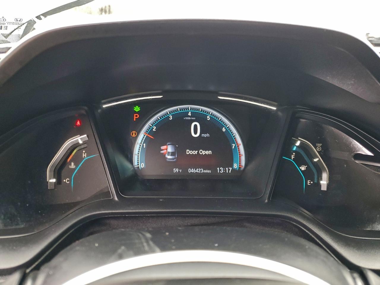 2020 HONDA CIVIC LX photo 17
