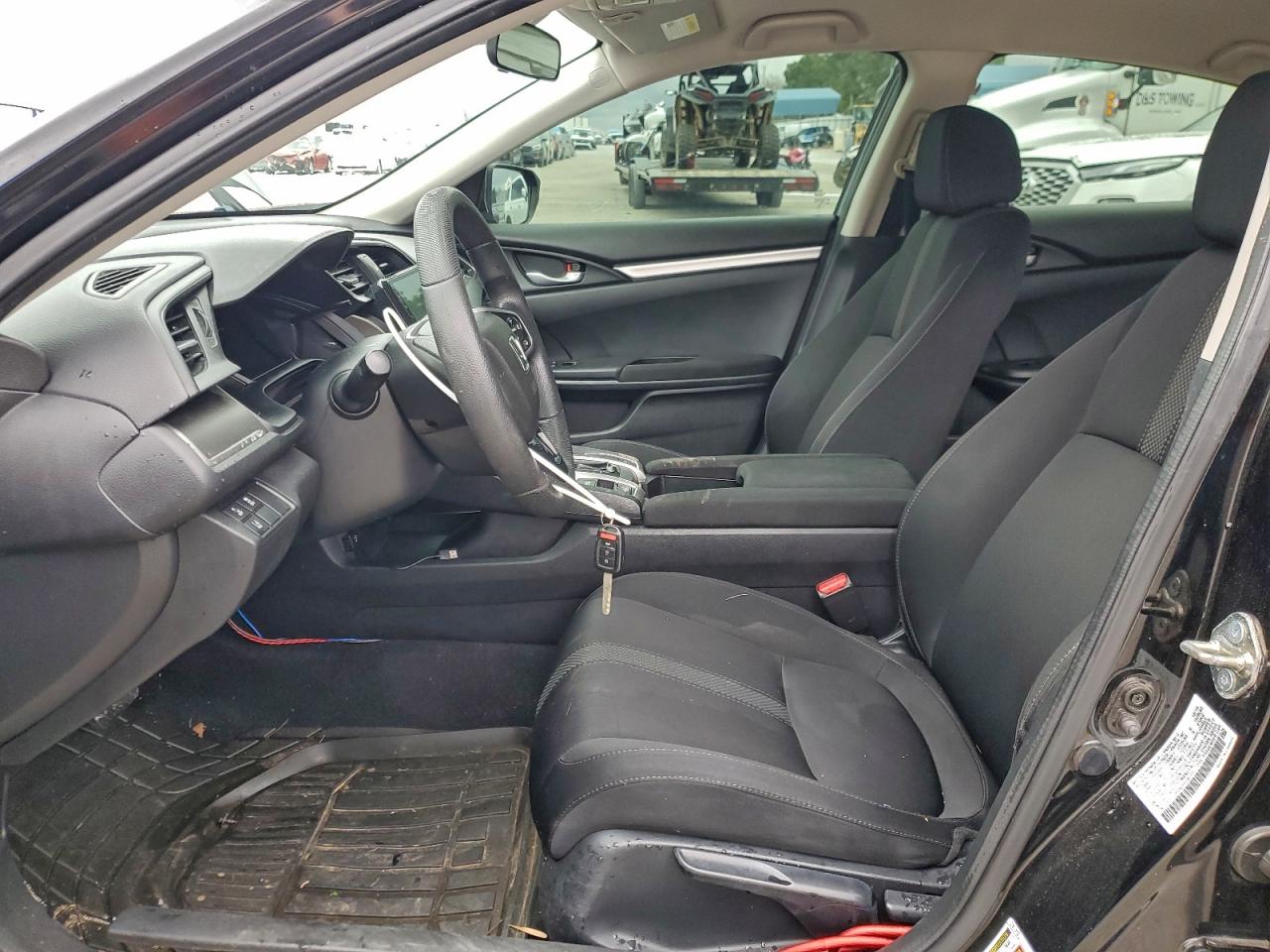 2020 HONDA CIVIC LX photo 13