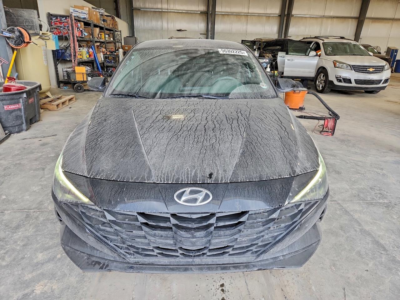 2023 HYUNDAI ELANTRA SE photo 5
