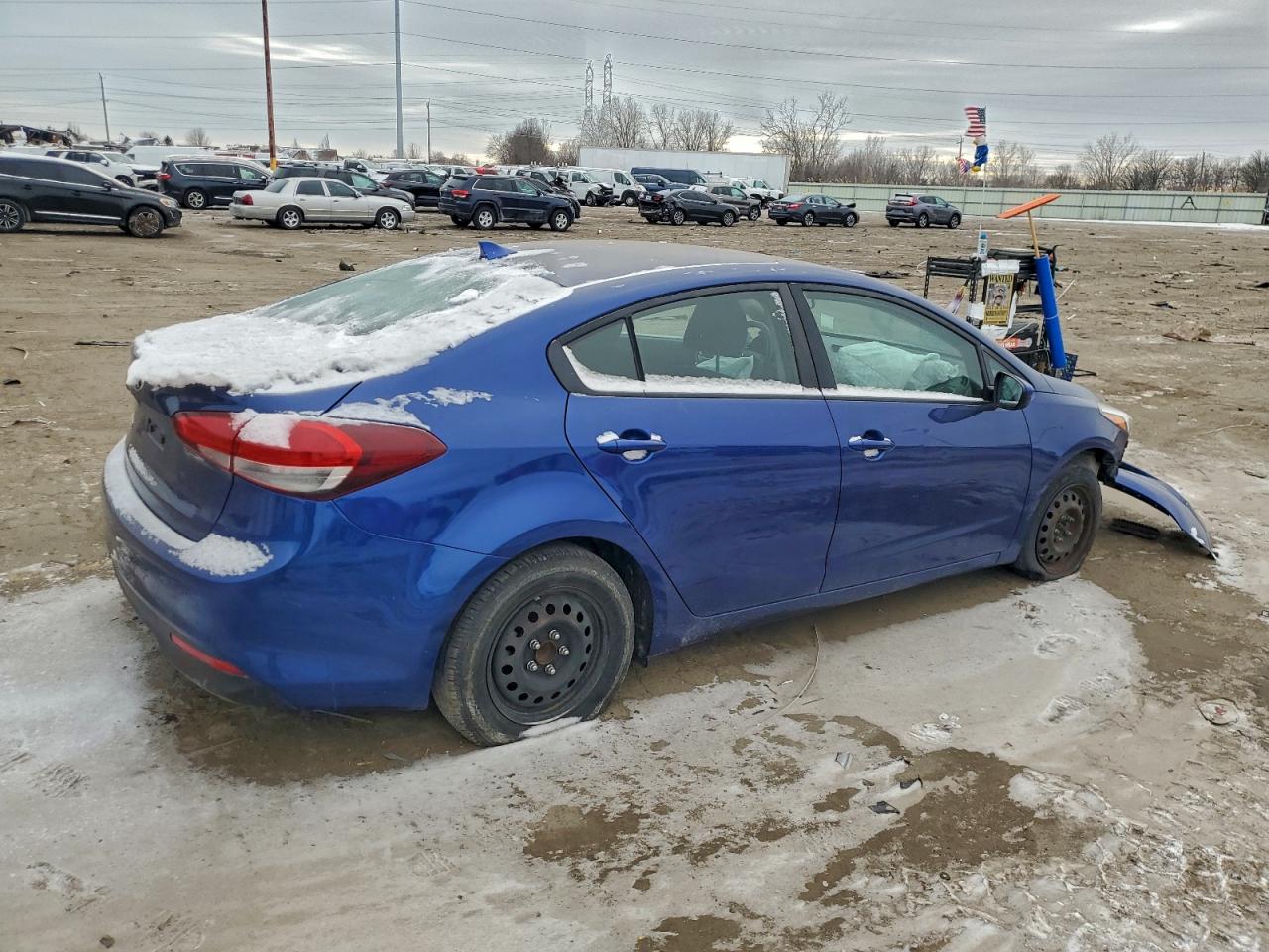 2017 KIA FORTE LX photo 3