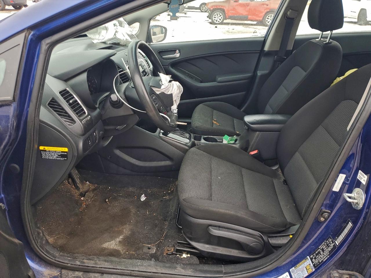 2017 KIA FORTE LX photo 7