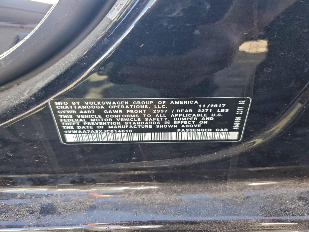 2018 VOLKSWAGEN PASSAT S photo 12