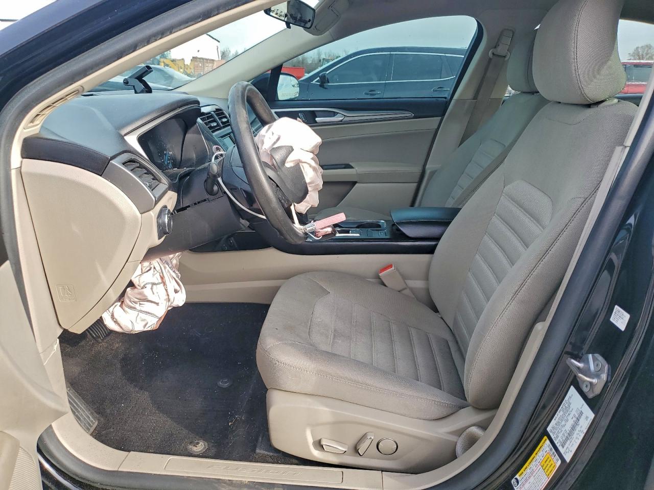 2018 FORD FUSION SE photo 7