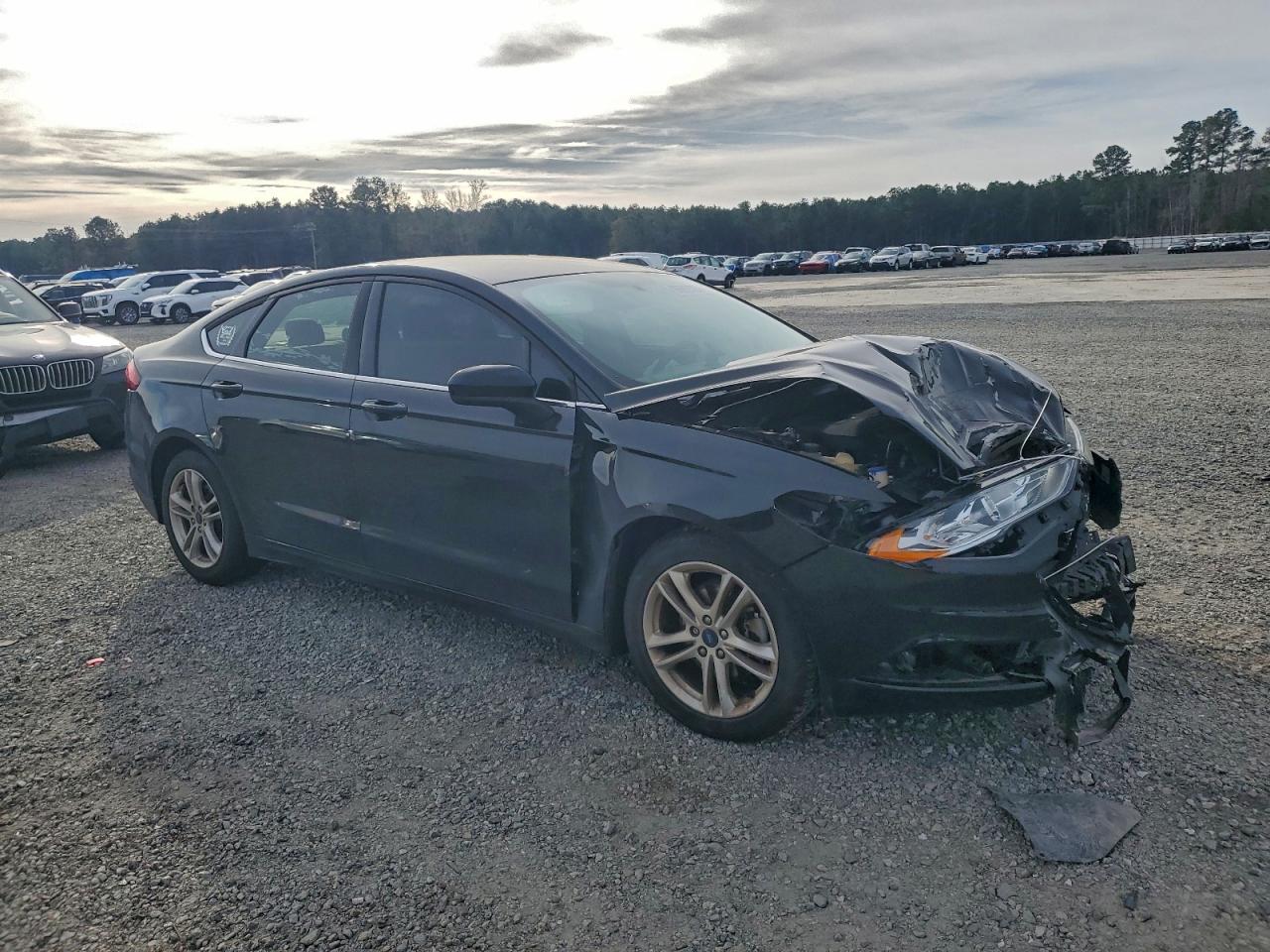 2018 FORD FUSION SE photo 4