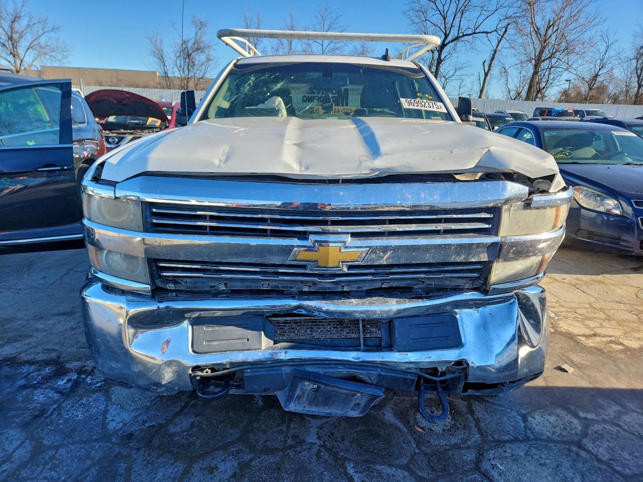 2015 CHEVROLET SILVERADO K2500 HEAVY DUTY photo 9