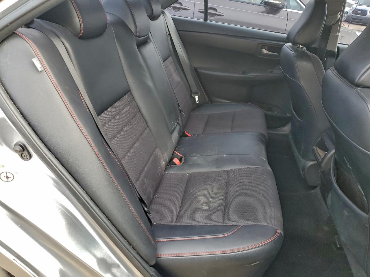 2016 TOYOTA CAMRY LE photo 19