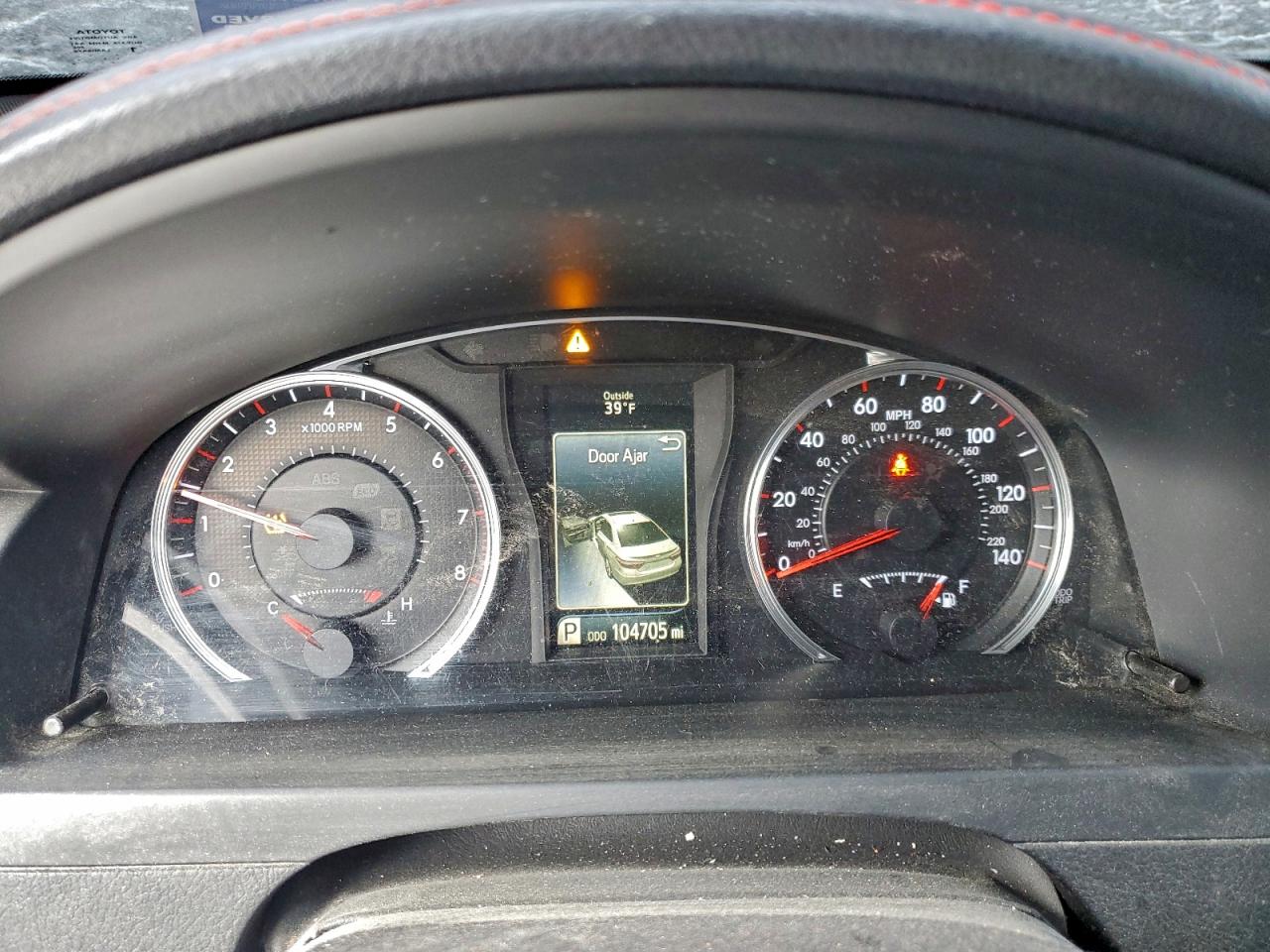 2016 TOYOTA CAMRY LE photo 17