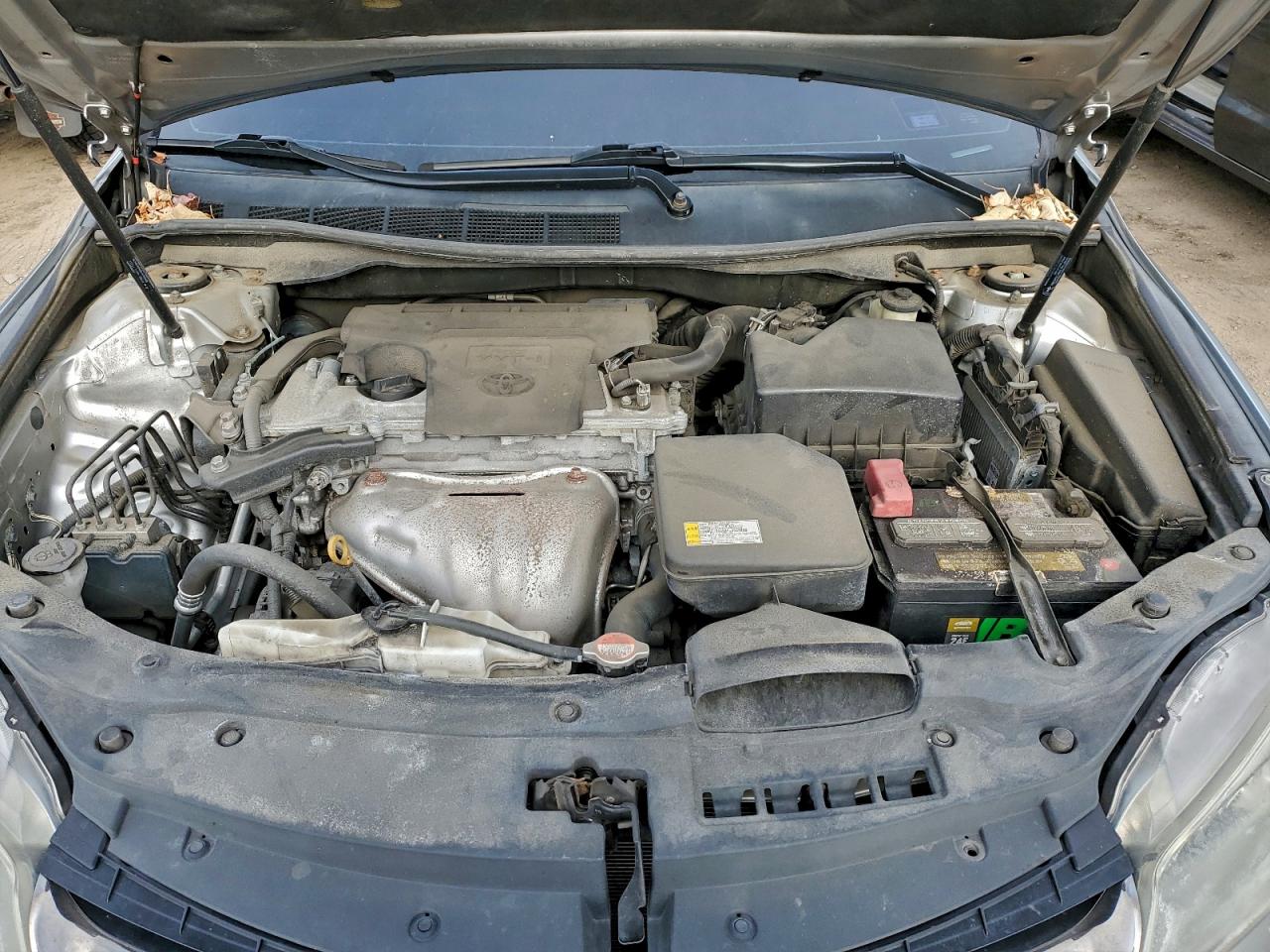 2016 TOYOTA CAMRY LE photo 21