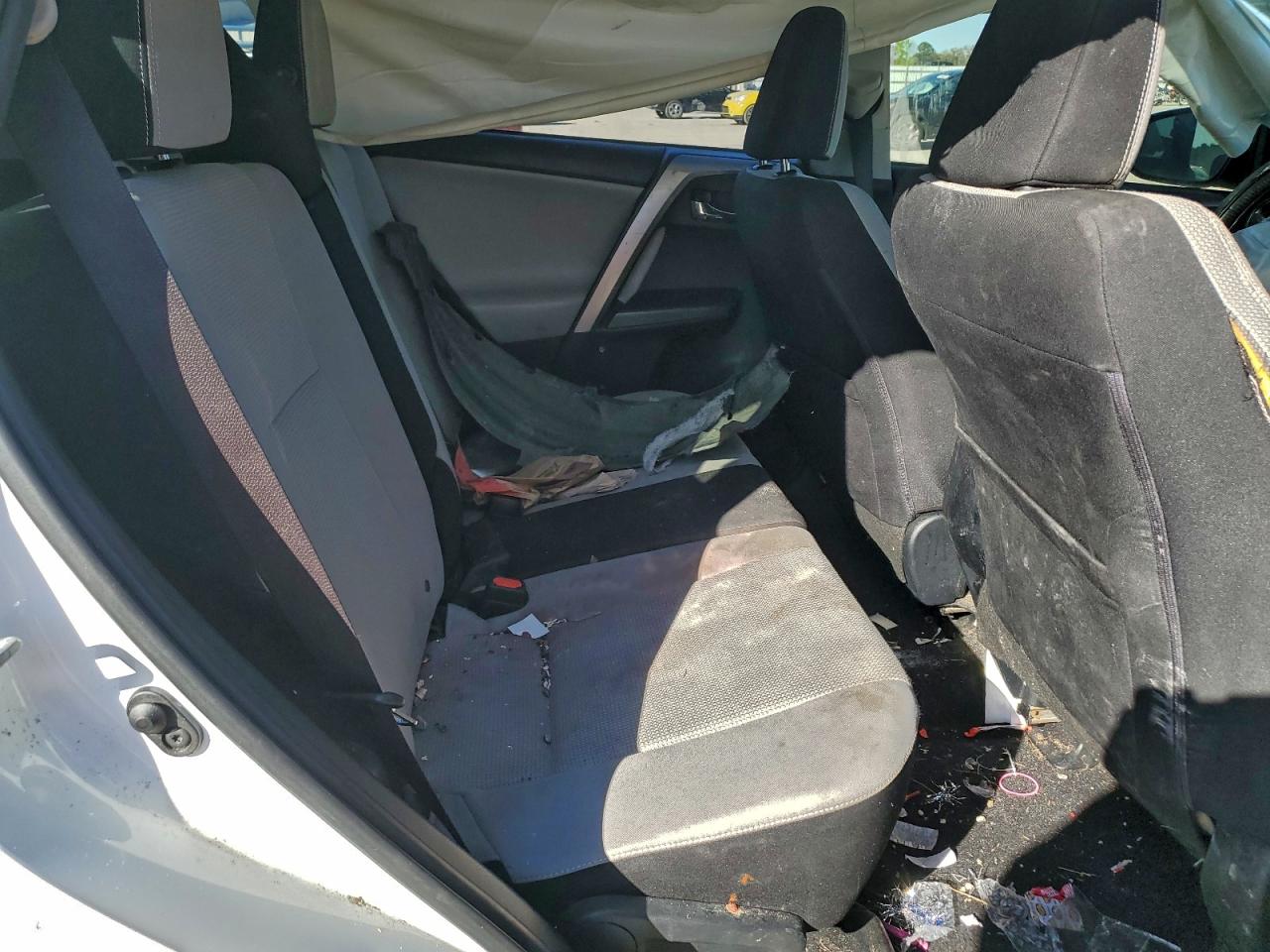 2018 TOYOTA RAV4 ADVENTURE photo 21