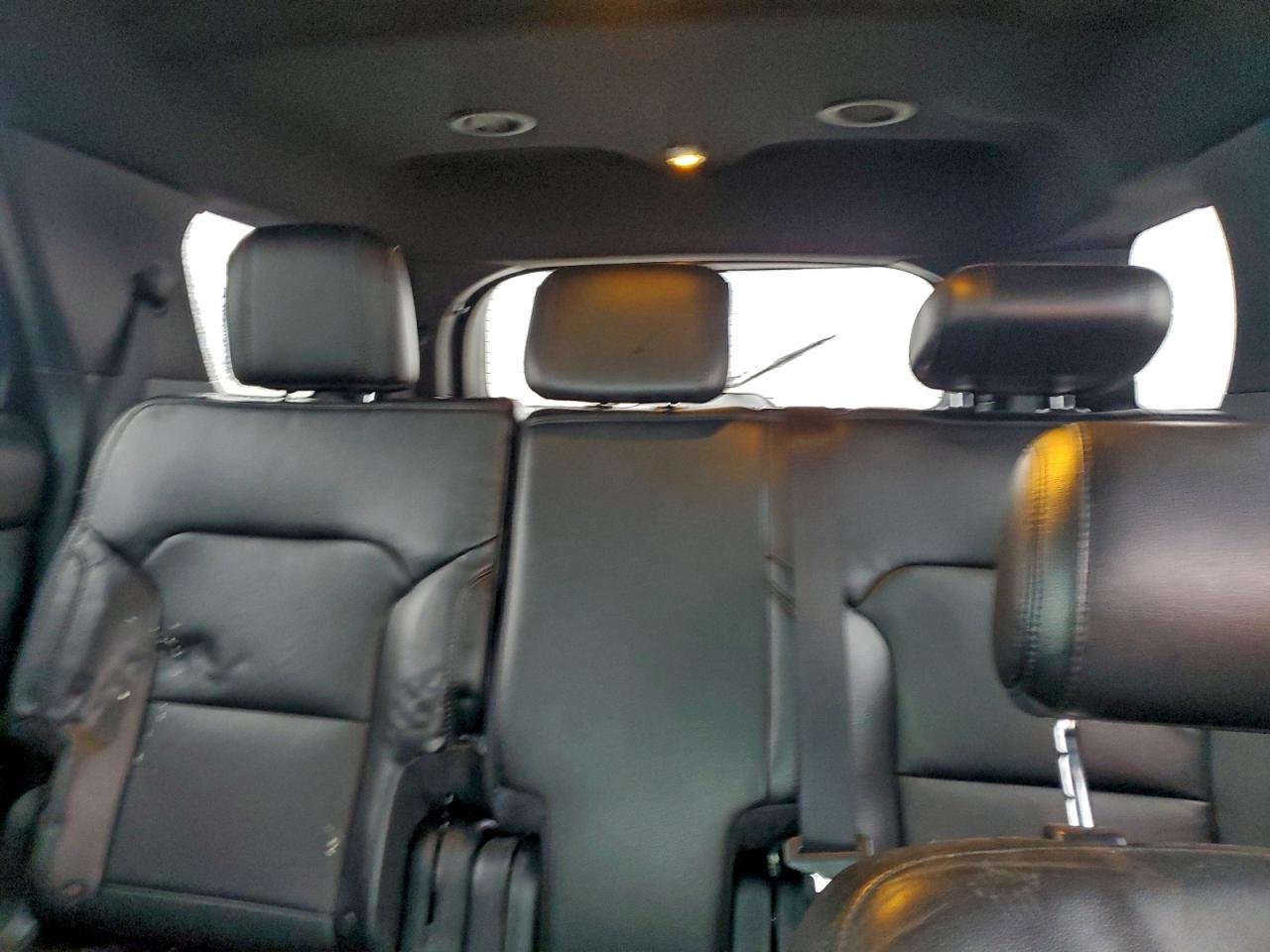 2016 FORD EXPLORER XLT photo 10