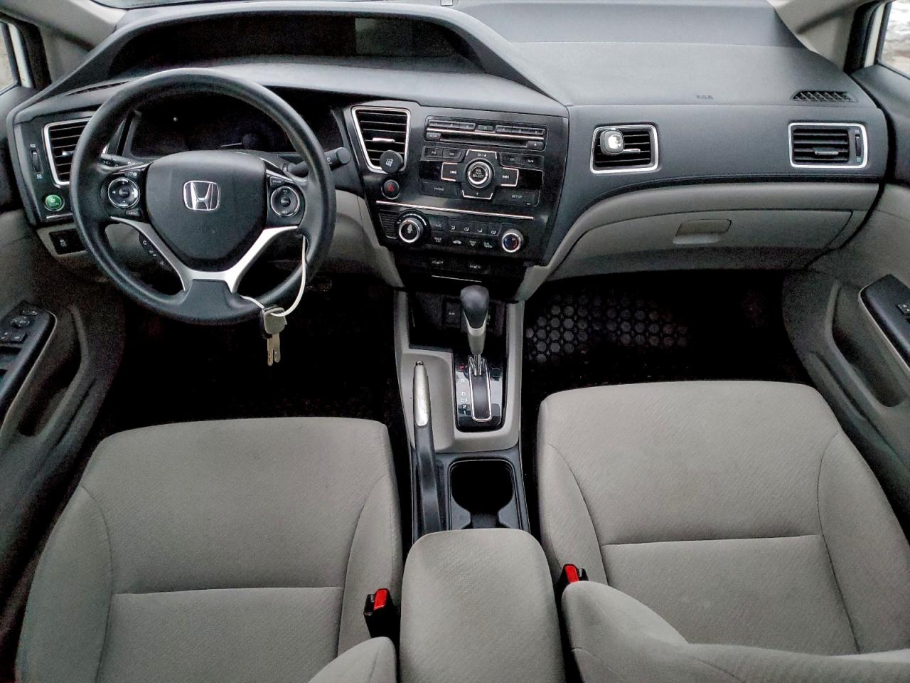 2013 HONDA CIVIC LX photo 8