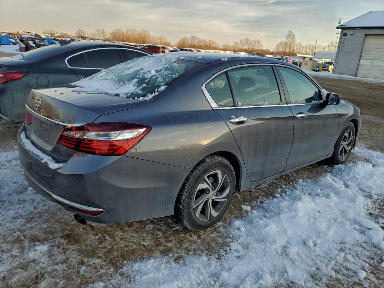 2017 HONDA ACCORD LX photo 3