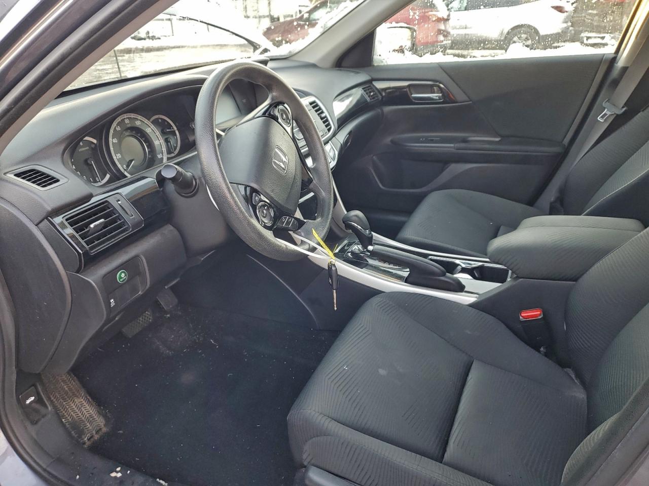 2017 HONDA ACCORD LX photo 7