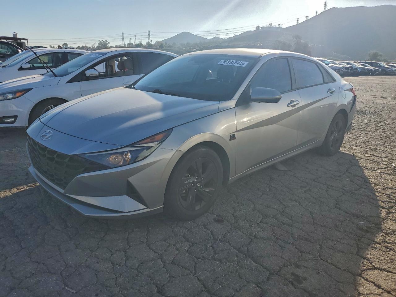 2021 HYUNDAI ELANTRA