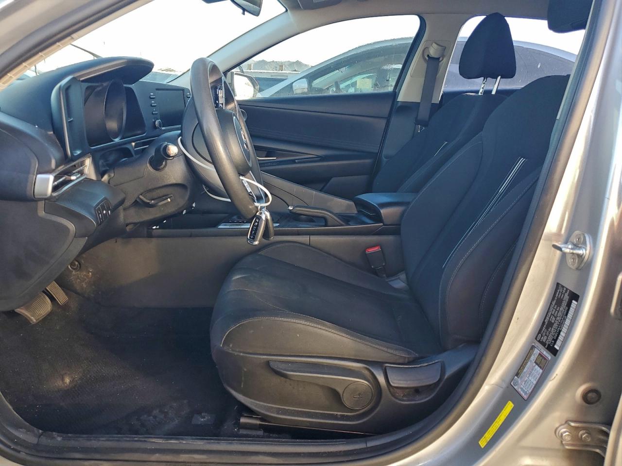 2021 HYUNDAI ELANTRA SEL photo 7