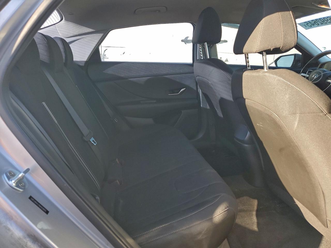 2021 HYUNDAI ELANTRA SEL photo 10