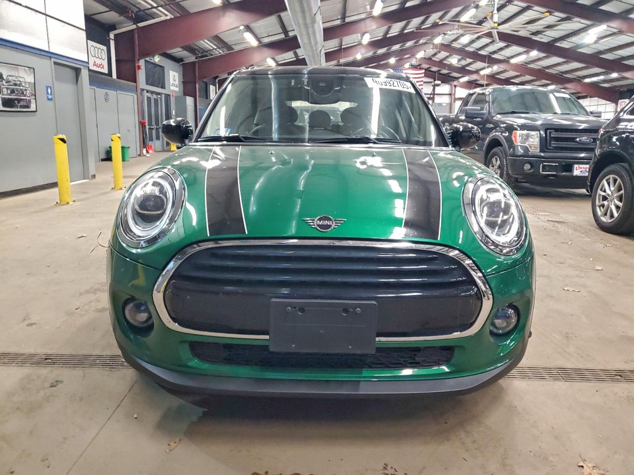 2020 MINI COOPER photo 5
