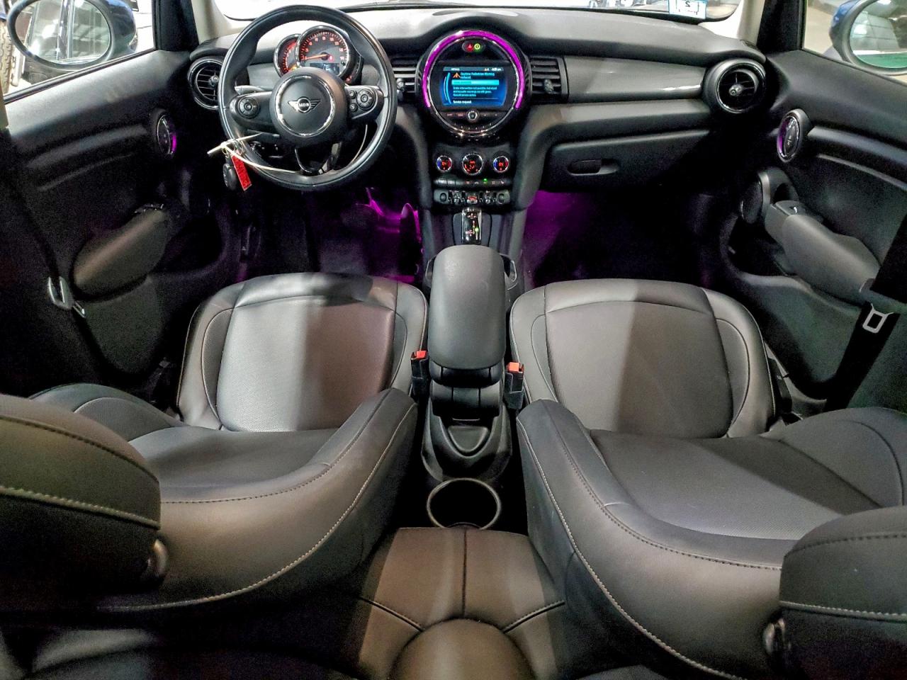 2020 MINI COOPER photo 8