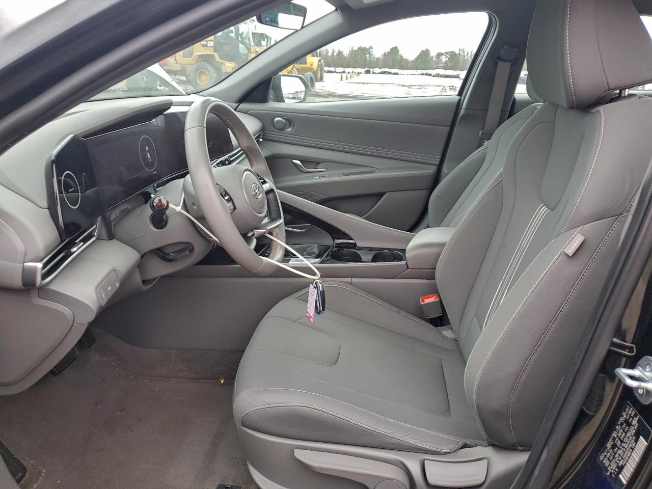 2023 HYUNDAI ELANTRA SEL photo 7