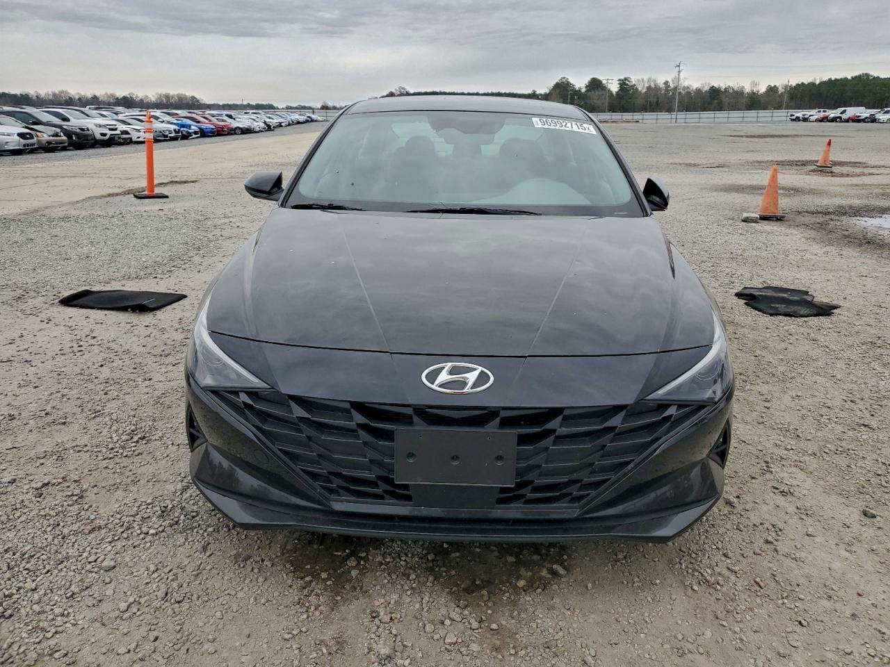 2023 HYUNDAI ELANTRA SEL photo 5