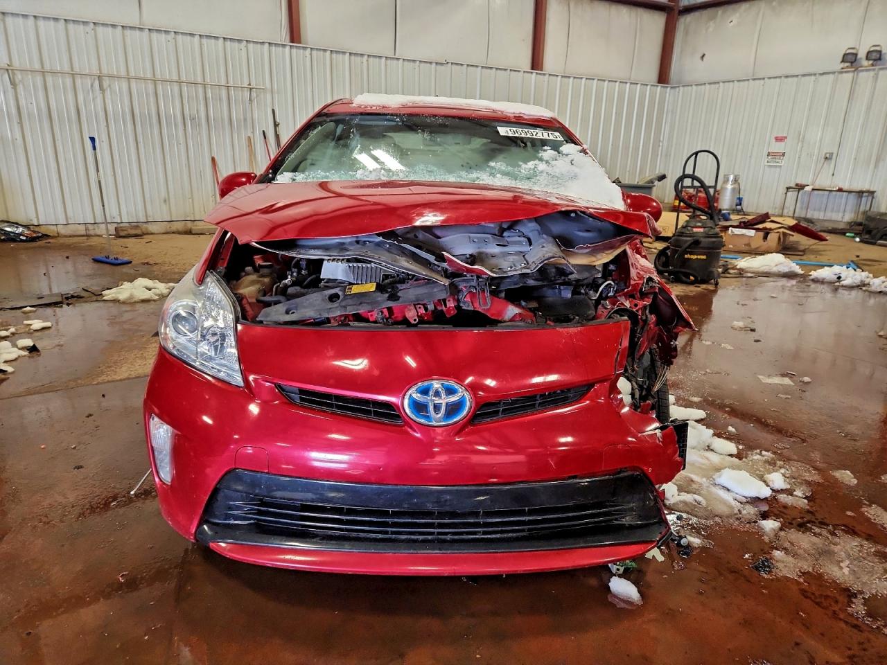 2015 TOYOTA PRIUS photo 5