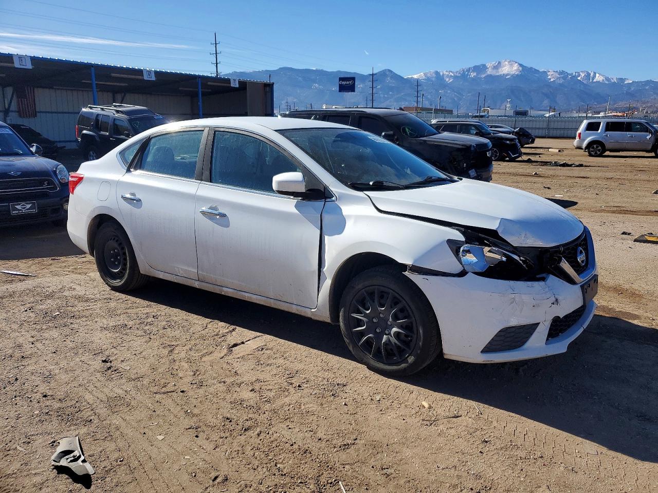 2016 NISSAN SENTRA S photo 4