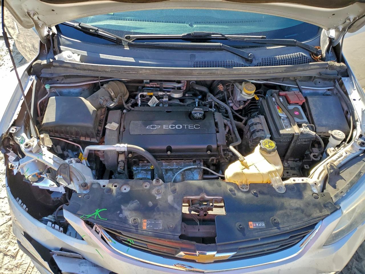 2017 CHEVROLET SONIC LT photo 11