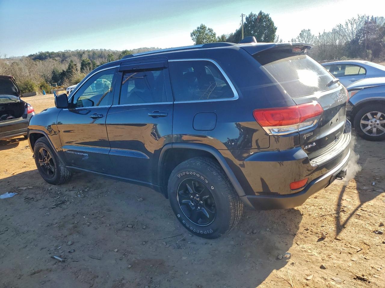 2015 JEEP GRAND CHEROKEE LAREDO photo 2