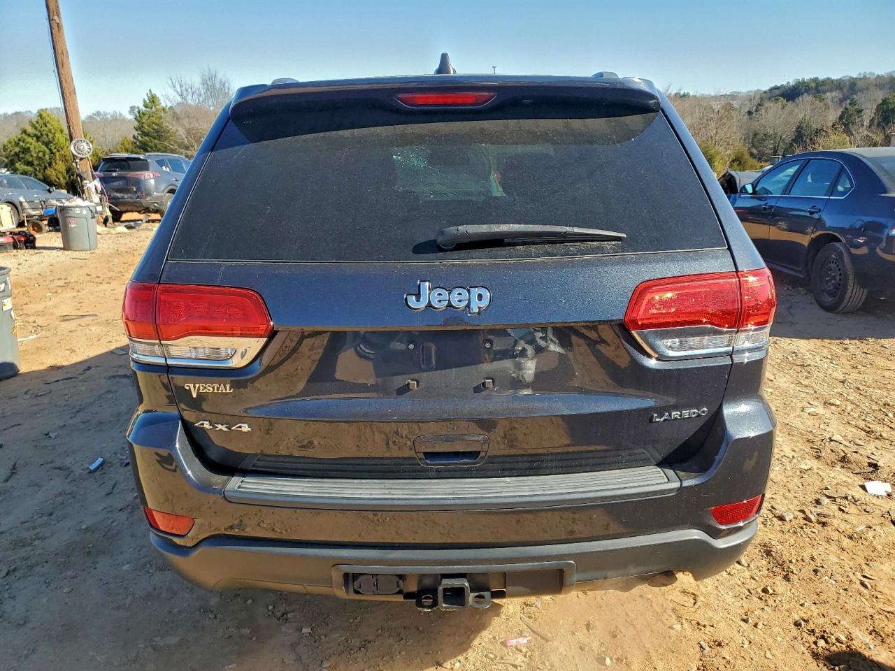 2015 JEEP GRAND CHEROKEE LAREDO photo 6