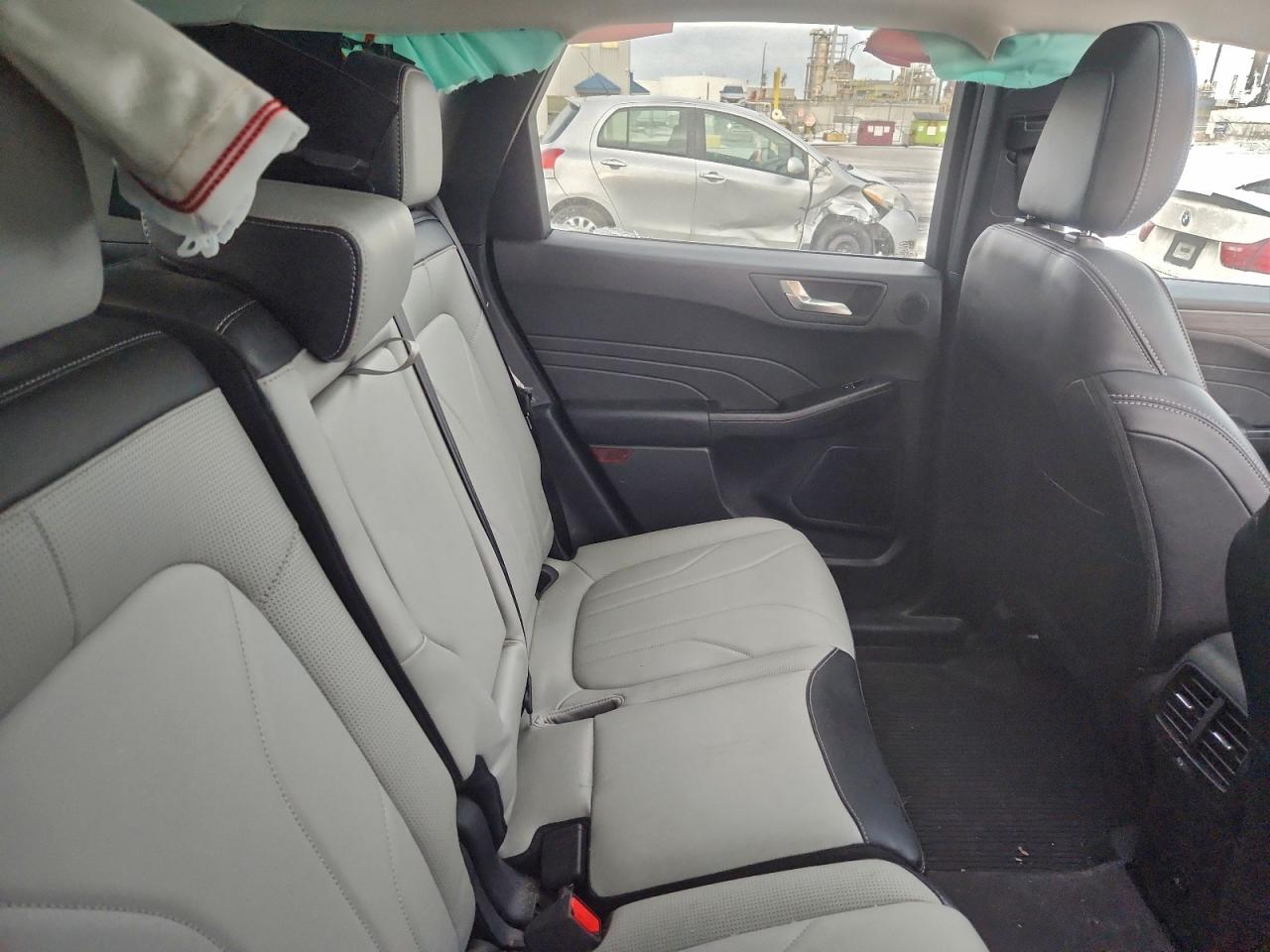 2025 FORD ESCAPE photo 10