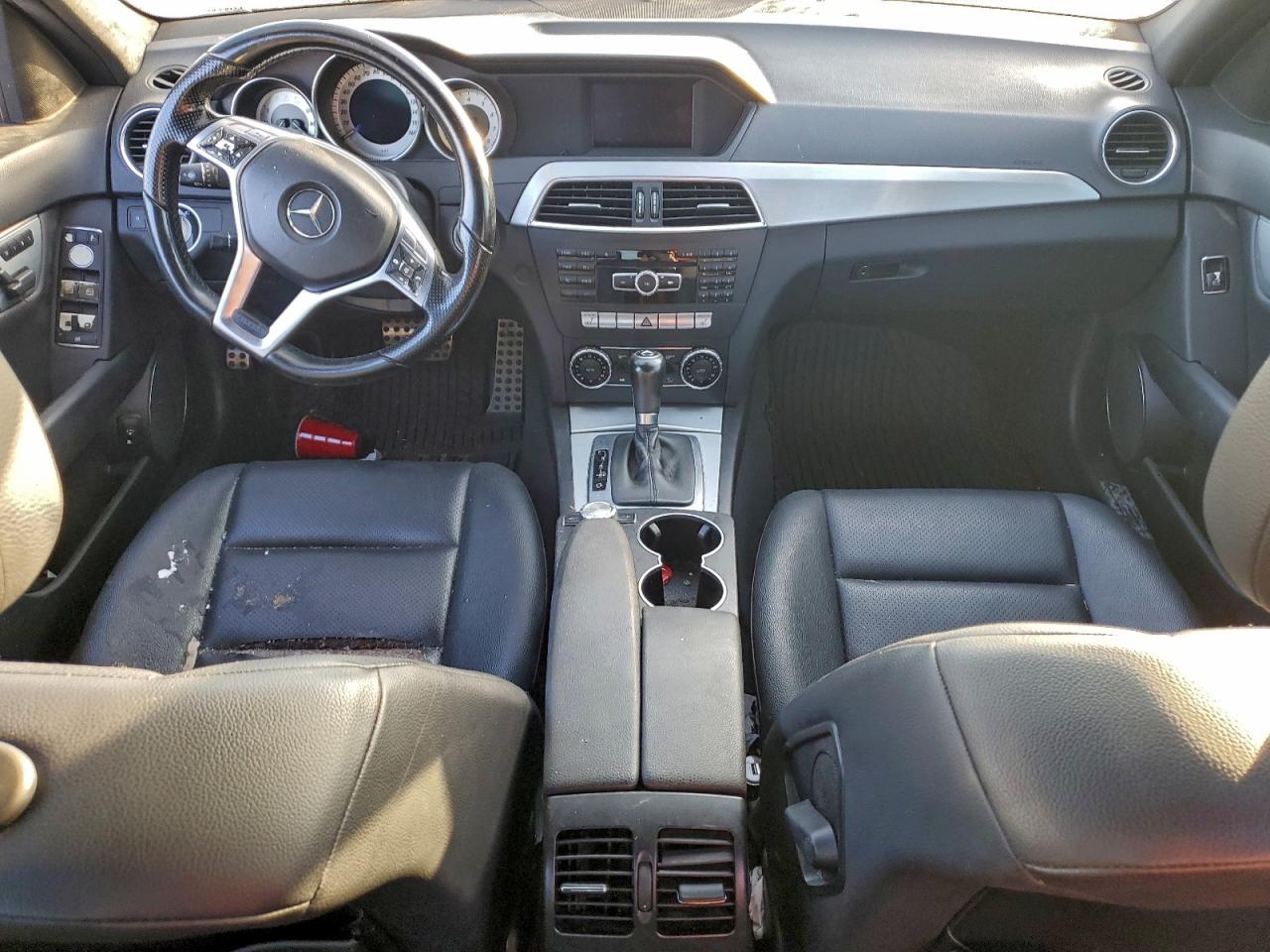 2014 MERCEDES-BENZ C 250 photo 15