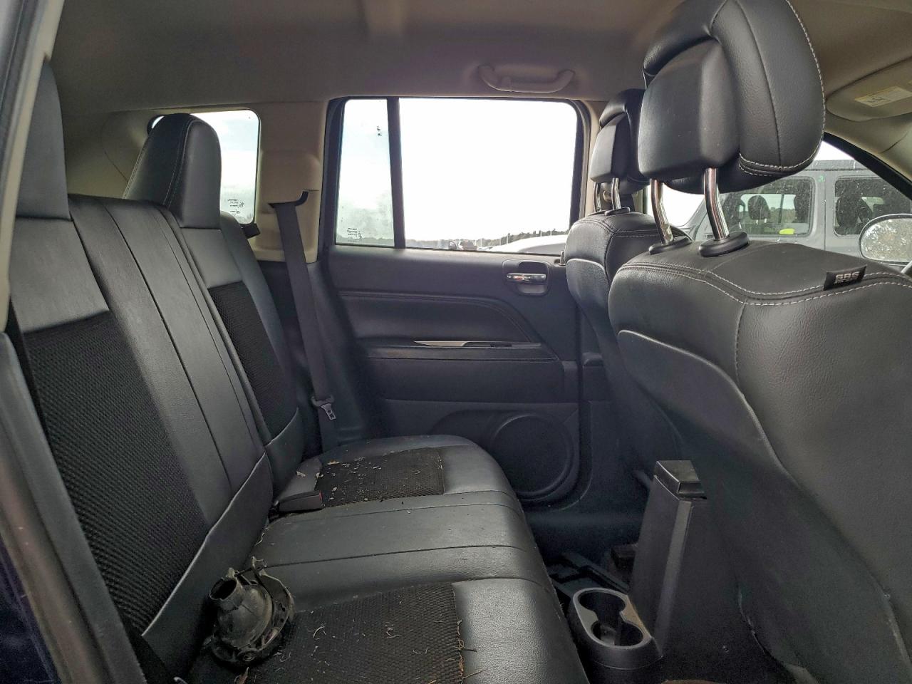 2017 JEEP COMPASS LATITUDE photo 28