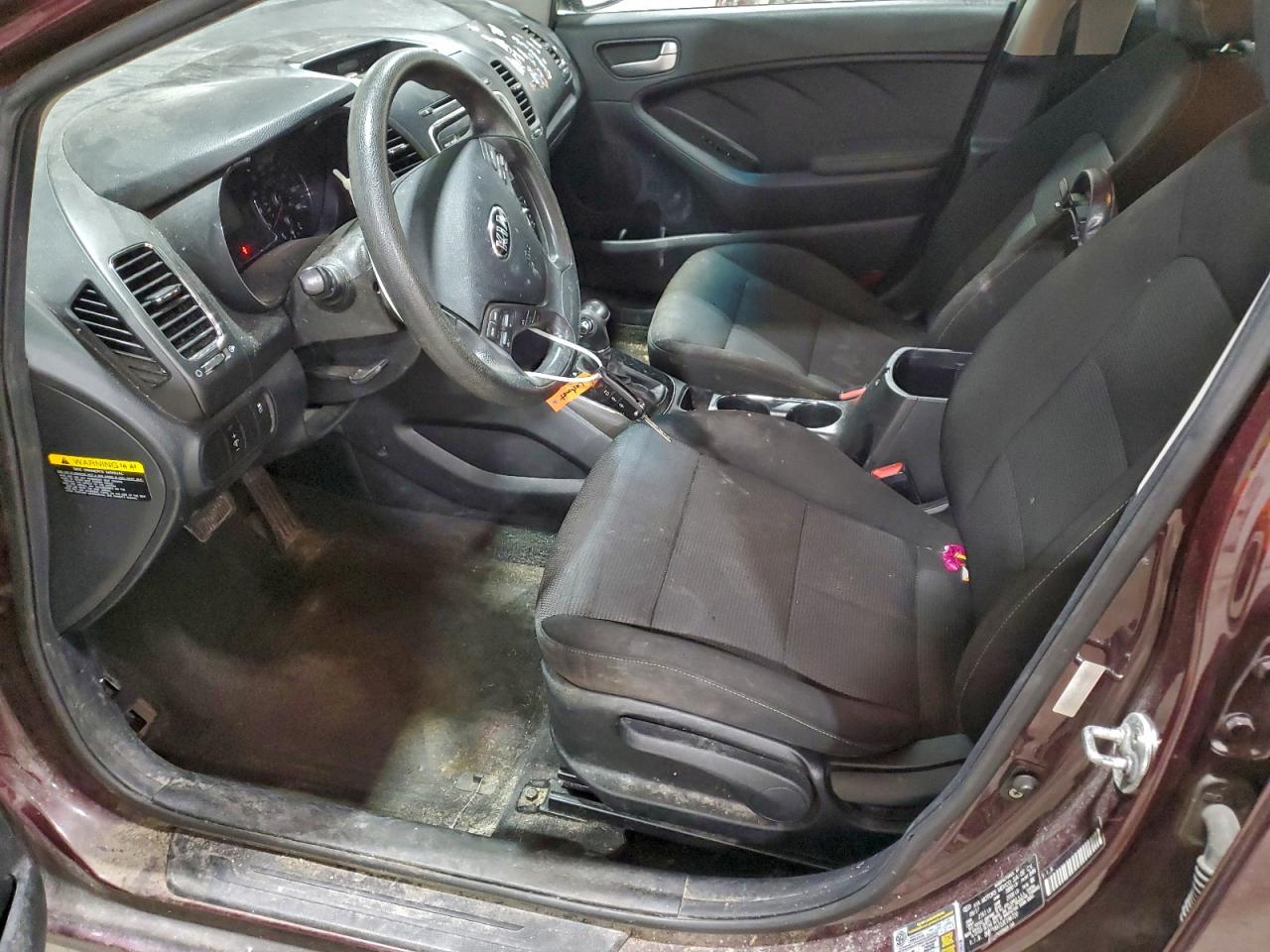 2018 KIA FORTE LX photo 19