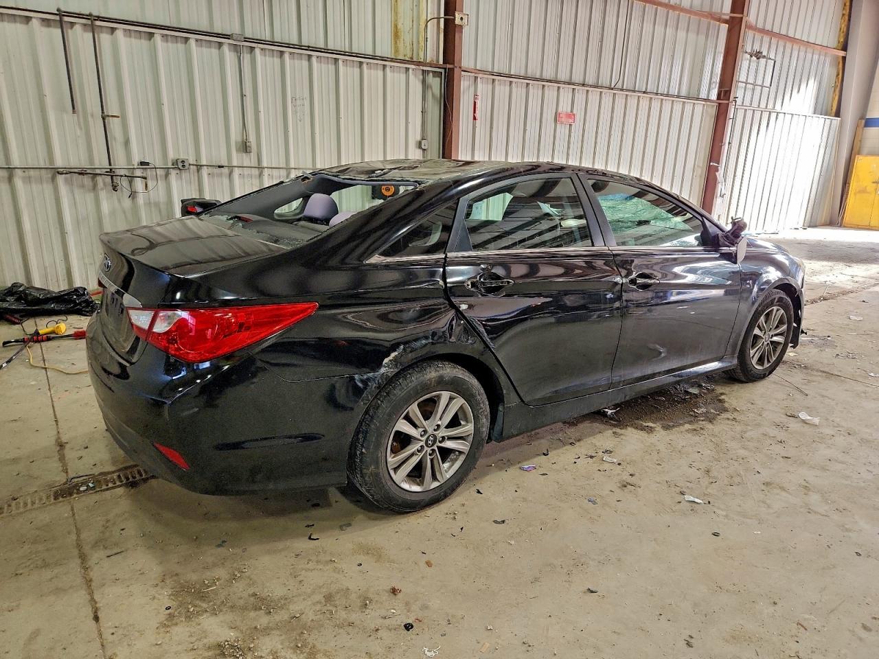 2014 HYUNDAI SONATA GLS photo 5