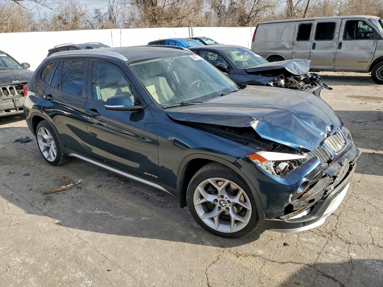 2015 BMW X1 XDRIVE28I photo 4