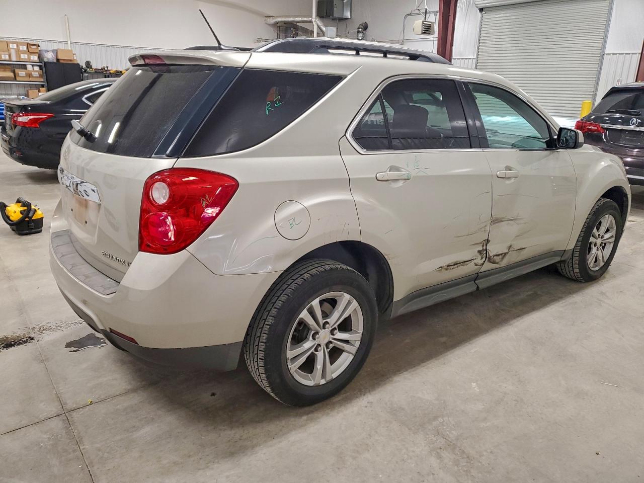 2014 CHEVROLET EQUINOX LT photo 3