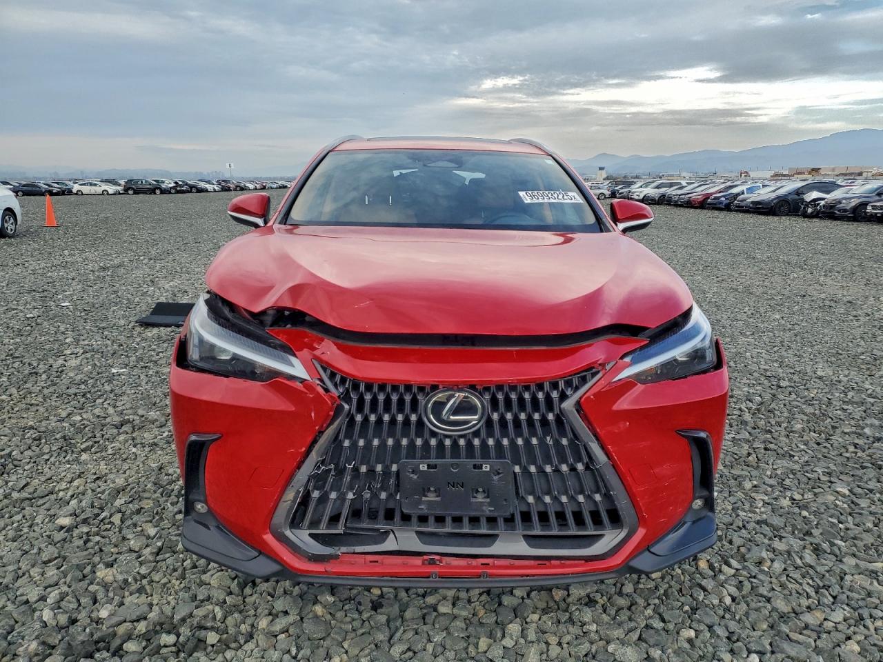 2022 LEXUS NX 350H photo 9