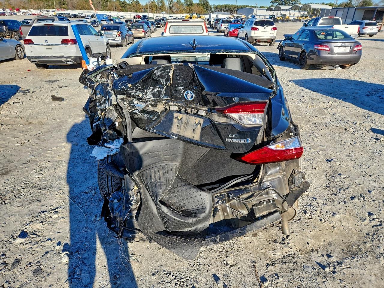 2023 TOYOTA COROLLA LE photo 21