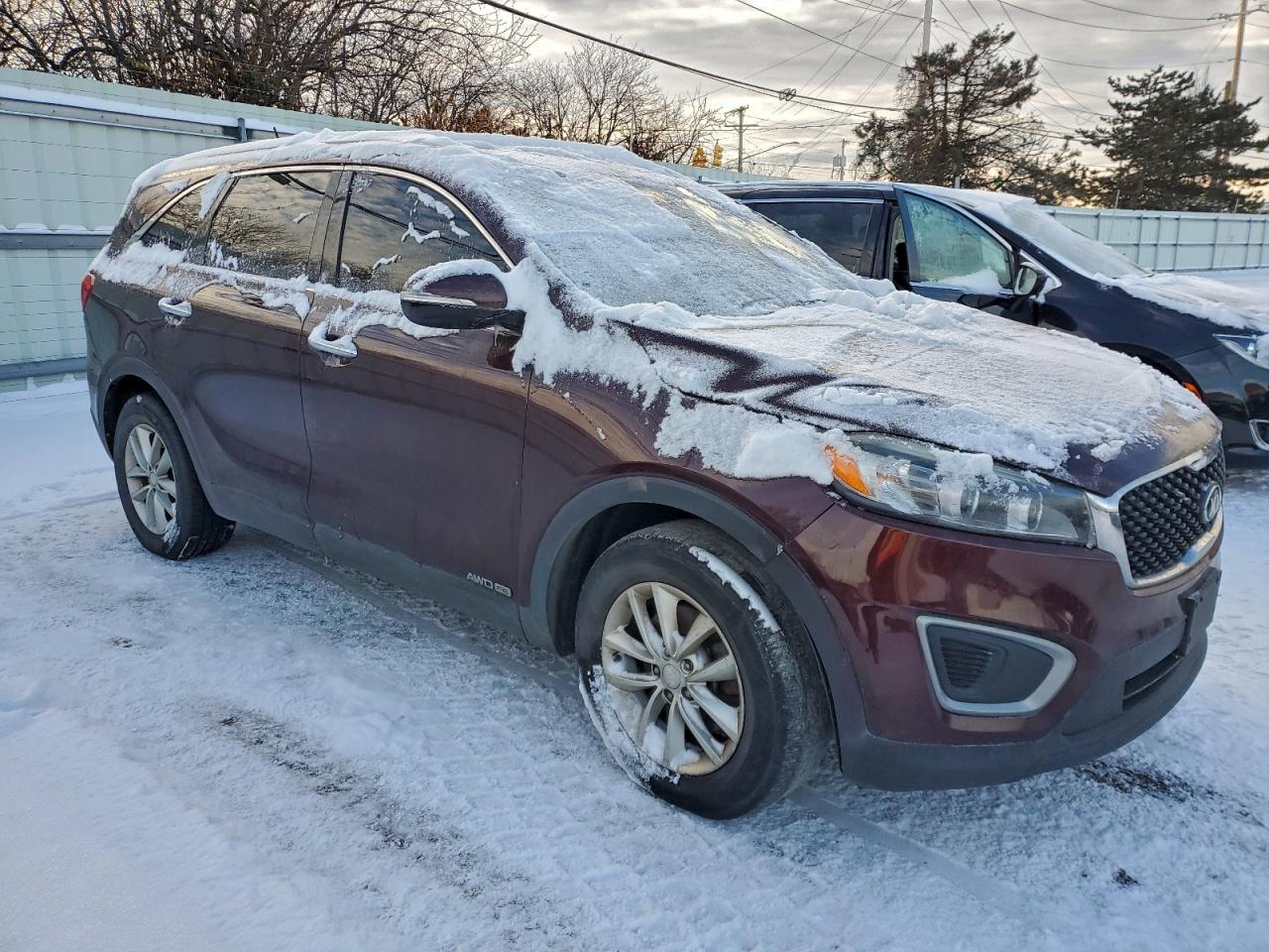 2017 KIA SORENTO LX photo 7