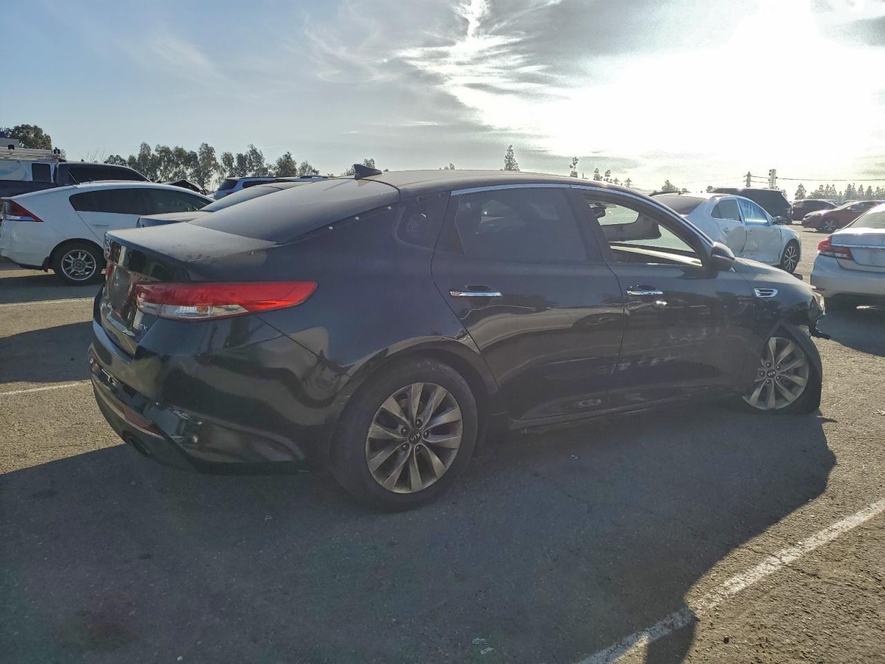 2016 KIA OPTIMA EX photo 7