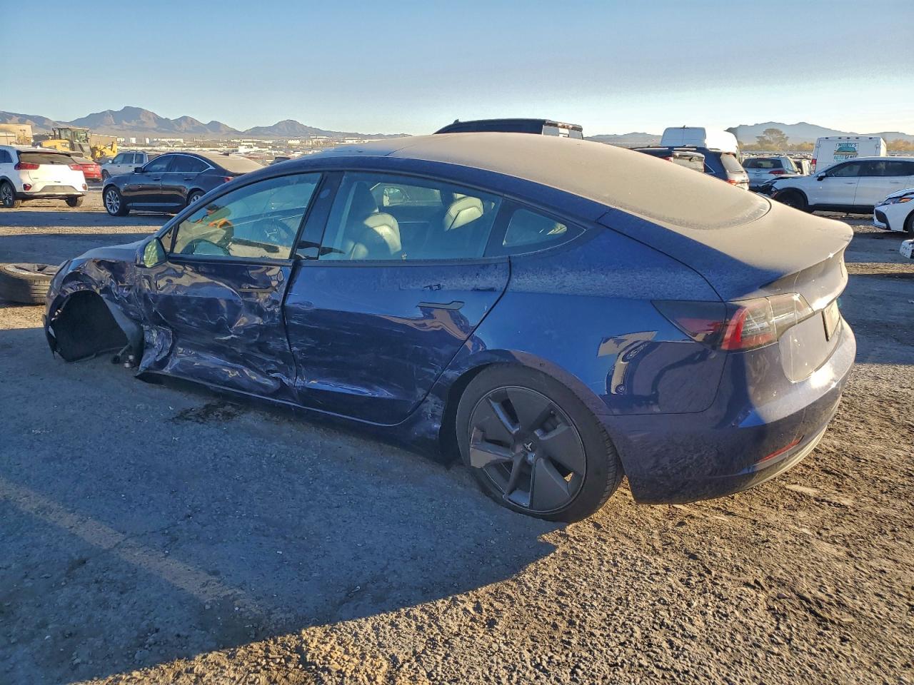 2023 TESLA MODEL 3 photo 4
