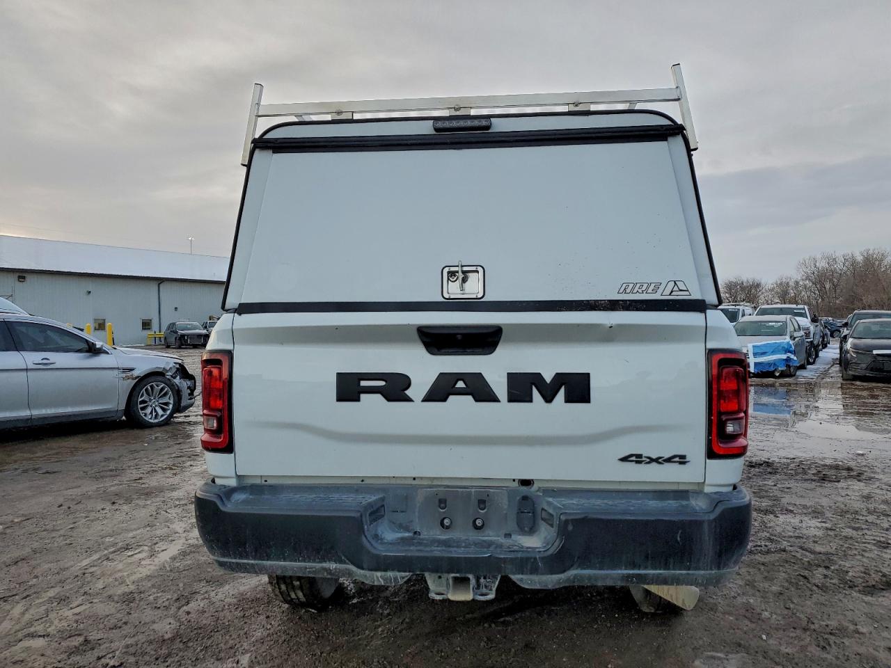 2025 RAM 2500 TRADESMAN photo 16