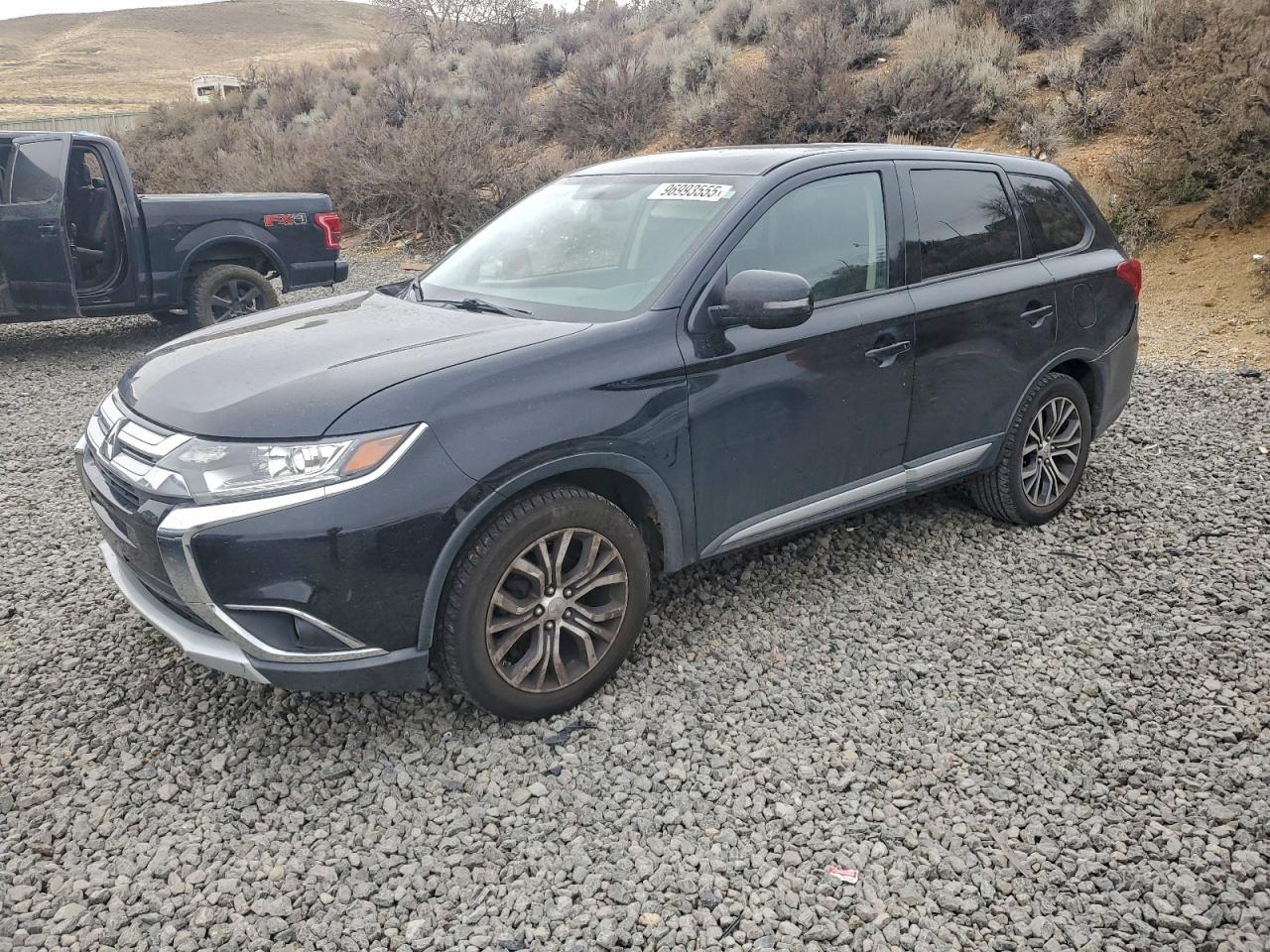 2016 MITSUBISHI OUTLANDER