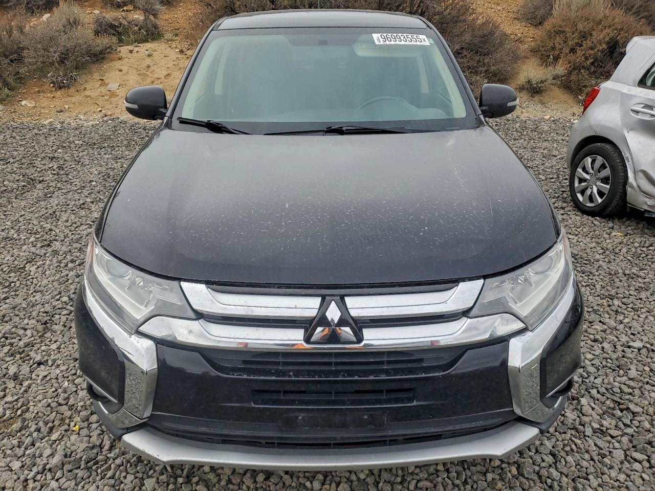 2016 MITSUBISHI OUTLANDER SE photo 9