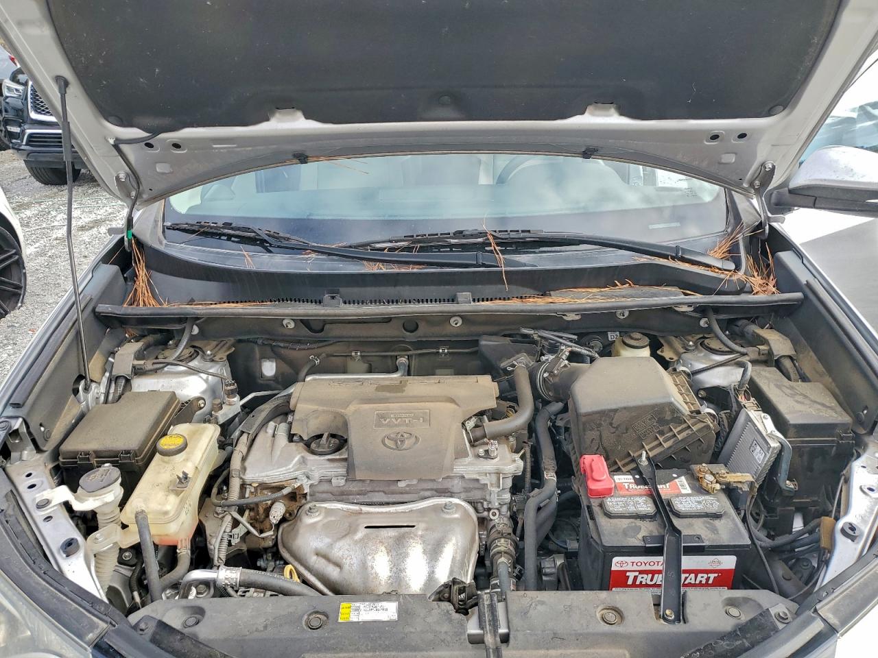 2016 TOYOTA RAV4 XLE photo 34
