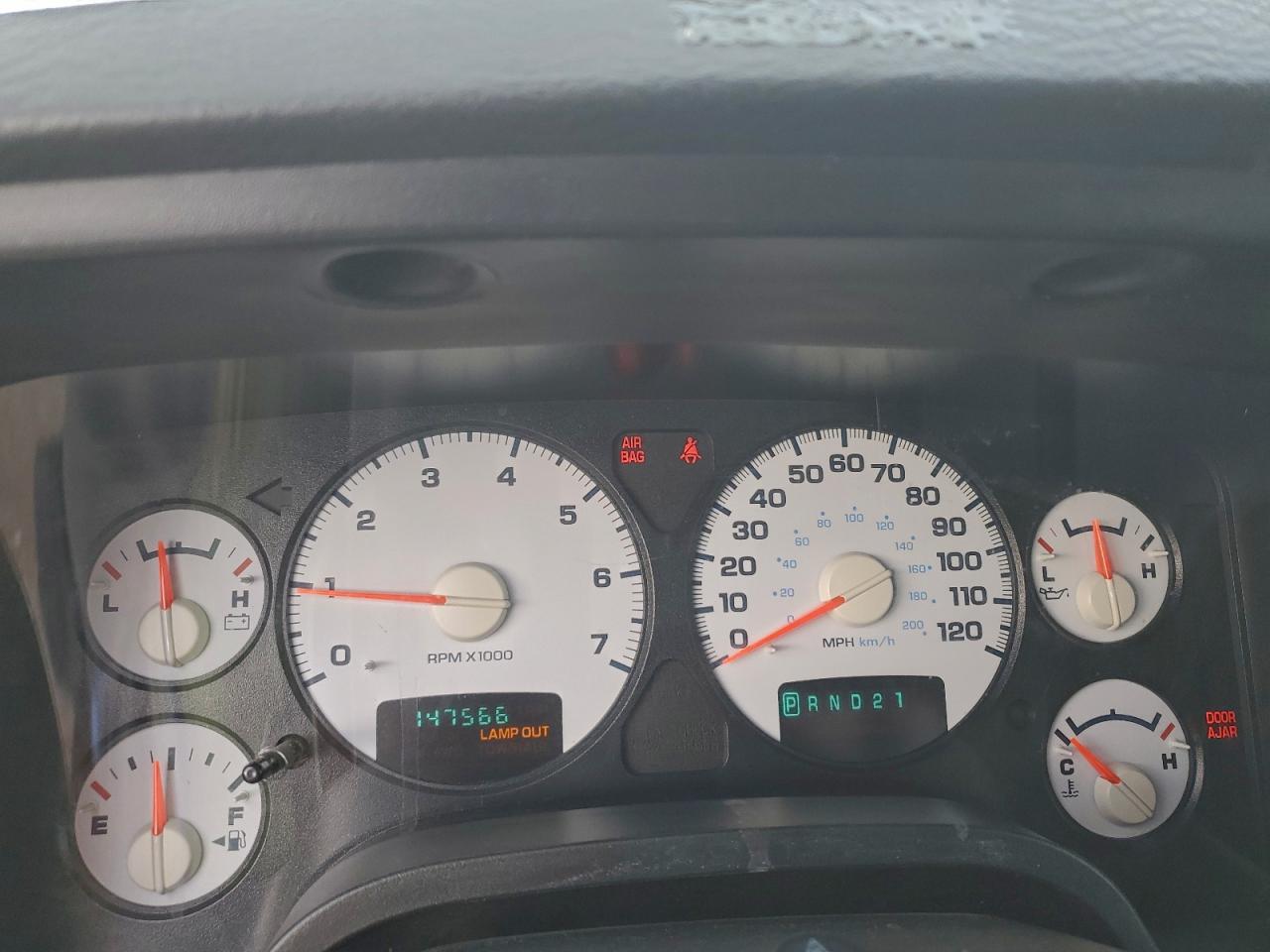 2004 DODGE RAM 1500 ST photo 9