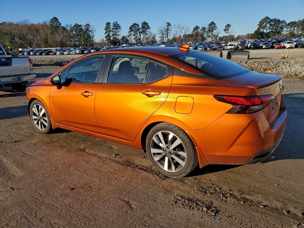 2020 NISSAN VERSA SR photo 2