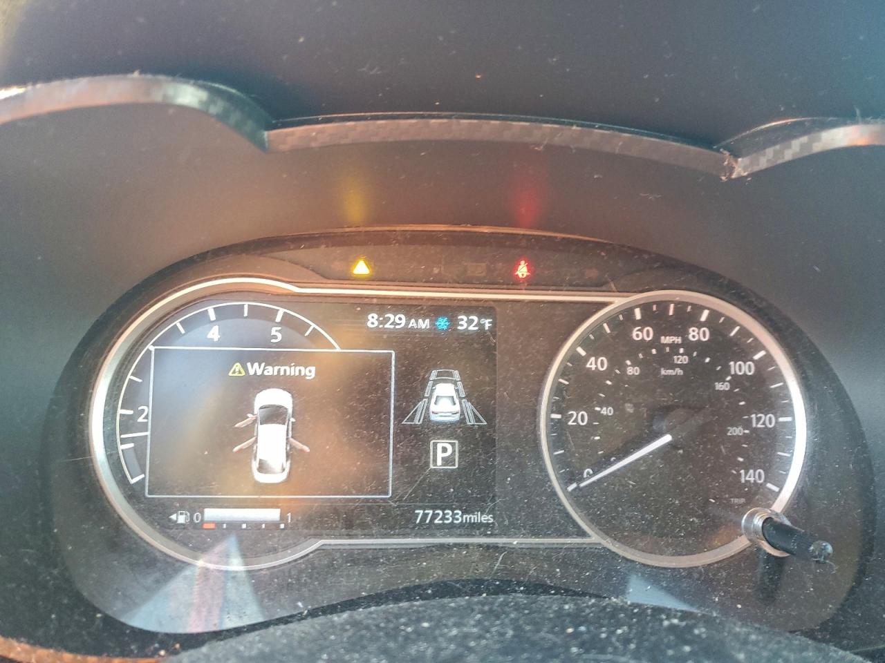 2020 NISSAN VERSA SR photo 9